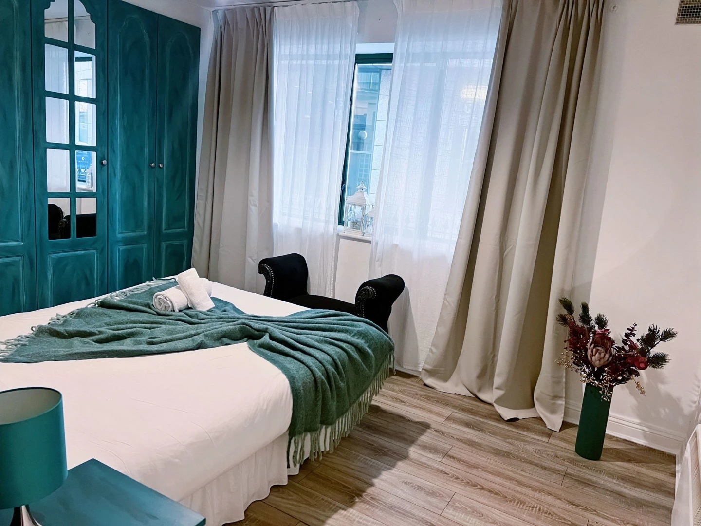 Temple Bar home for up to 6 (10)